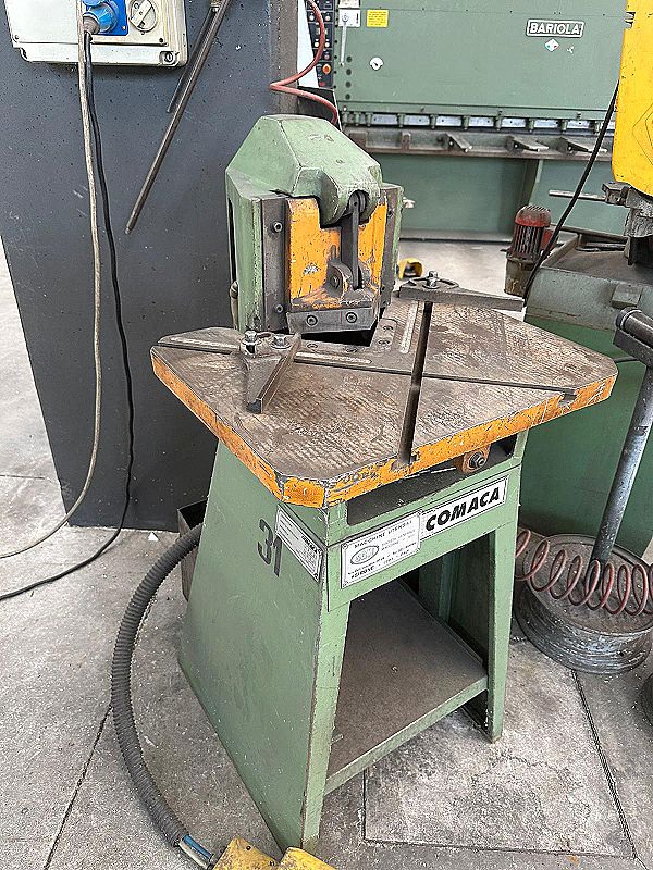 Scantonatrice Comaca P130-3 usata